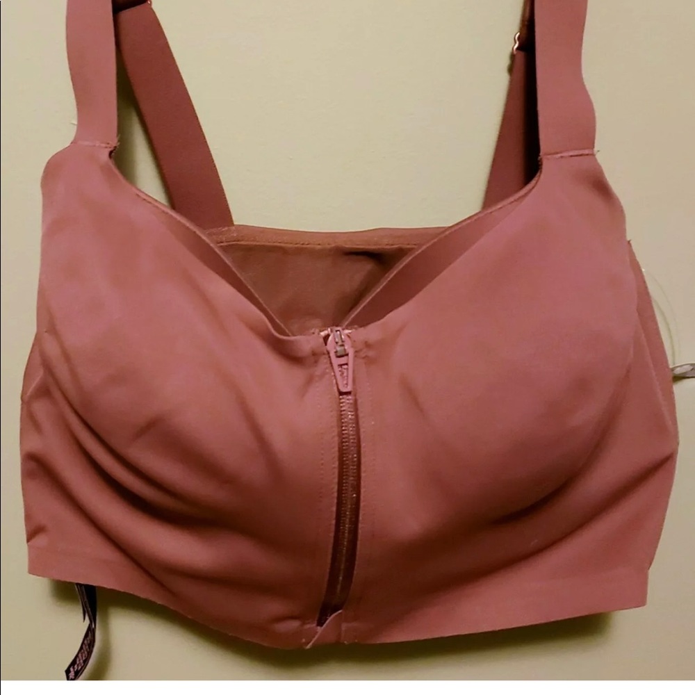 VS 36DDD  SPORT  KNOCKOUT SPORT BRA